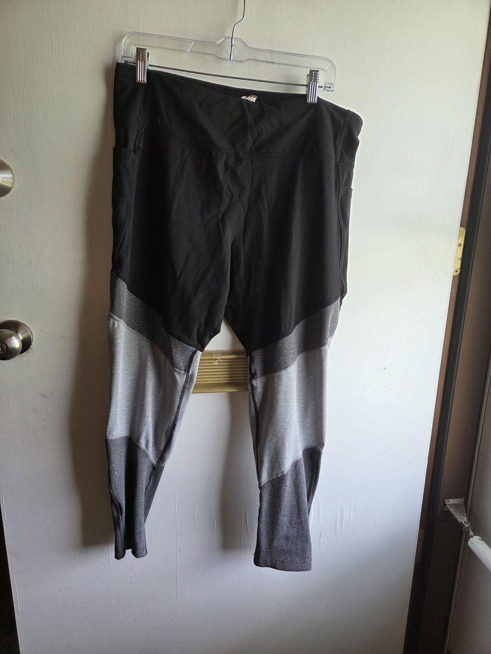Avia Black Athletic Leggings with Logo